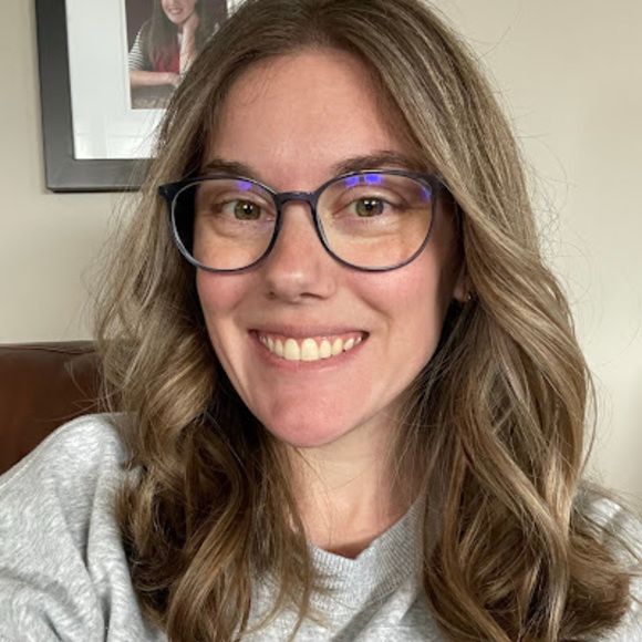 Meet your Posher, Mackenzie - Picture 1 of 1